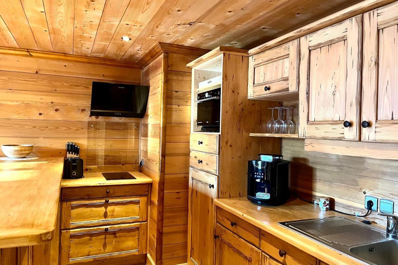 Chic And Cosy Apt With Balcony In Megeve Bagian luar foto